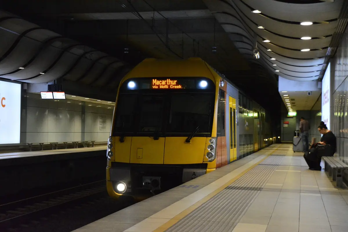 A train at the Domestic Airport station
