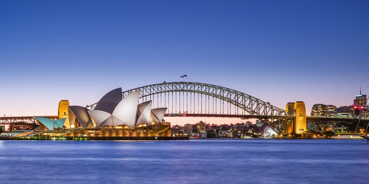 The harbour, Opera House and bridge in evening light