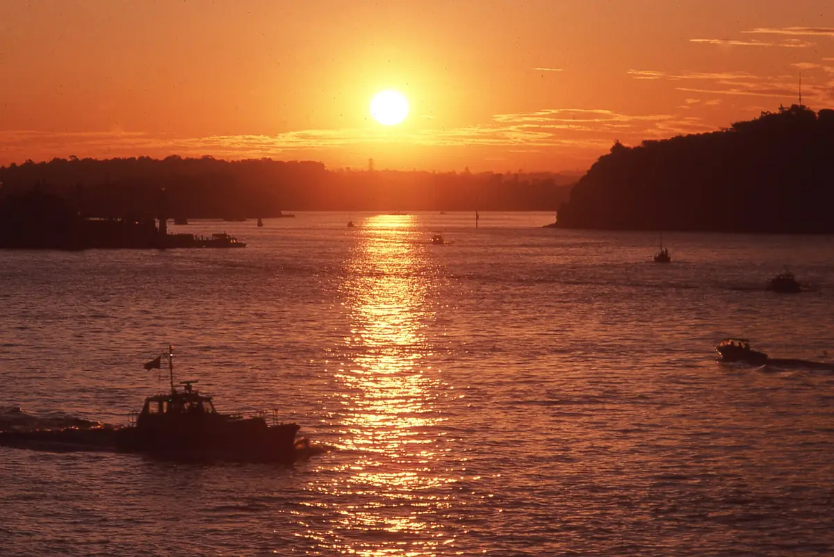 シドニー・ハーバーに沈む夕日