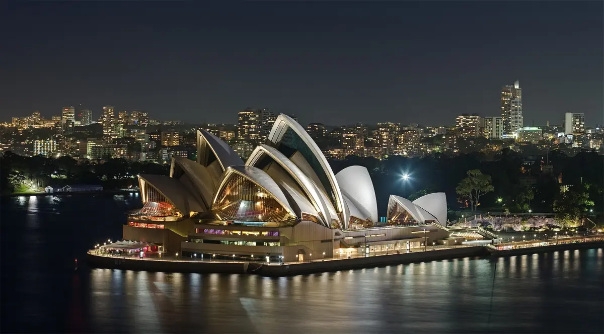 The Sydney Opera House at night